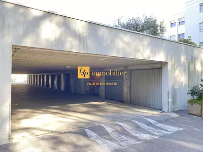 Parking, 13 m²