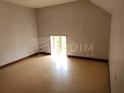 Maison, 176,87 m²