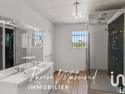 Maison, 146 m²