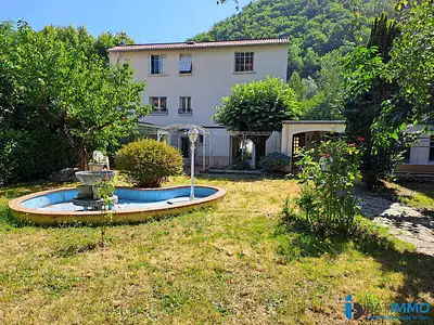 Maison, 200 m²
