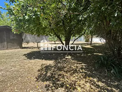 Terrain, 706 m²
