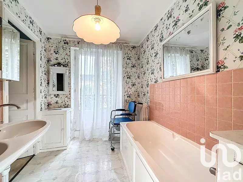 Maison, 184 m²