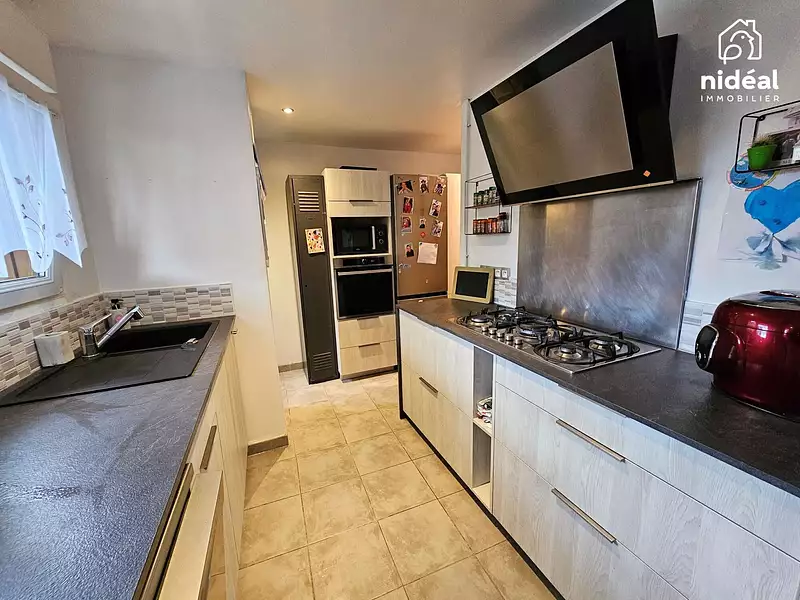 Maison, 98 m²