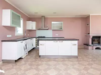 Maison, 168 m²