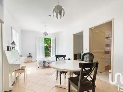 Maison, 228 m²