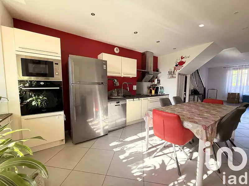 Maison, 210 m²
