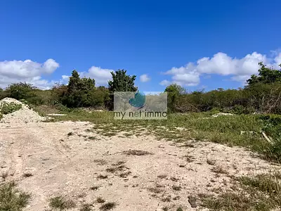 Terrain, 639 m²