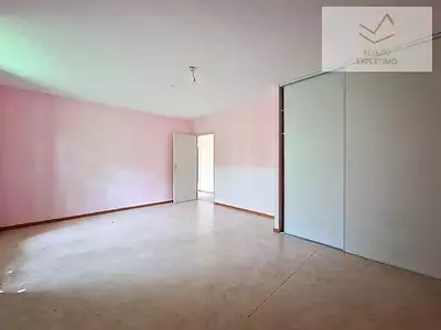 Immeuble, 277 m²