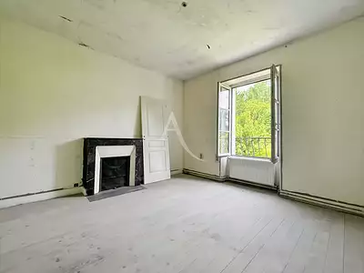Maison, 166 m²