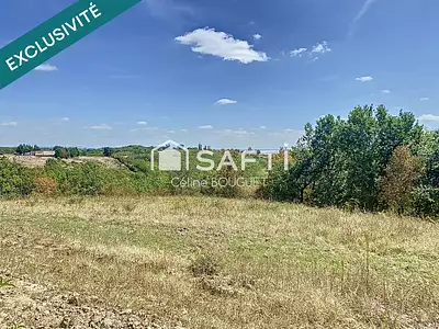 Terrain, 9 384 m²