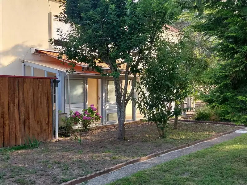 Immeuble, 218 m²