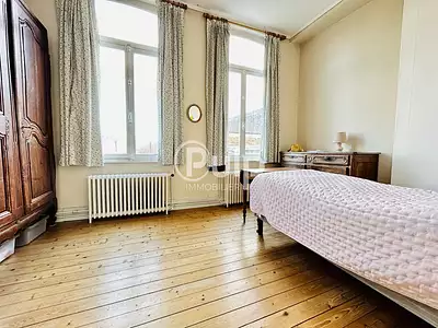 Maison, 246 m²
