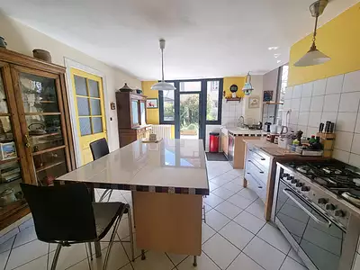 Maison, 180 m²