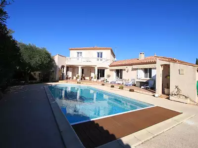 Maison, 240 m²
