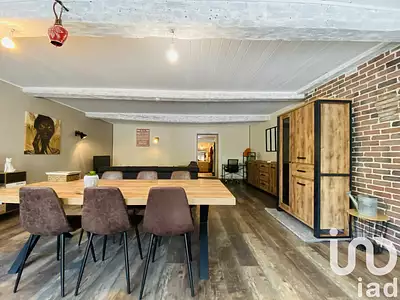 Maison, 277 m²