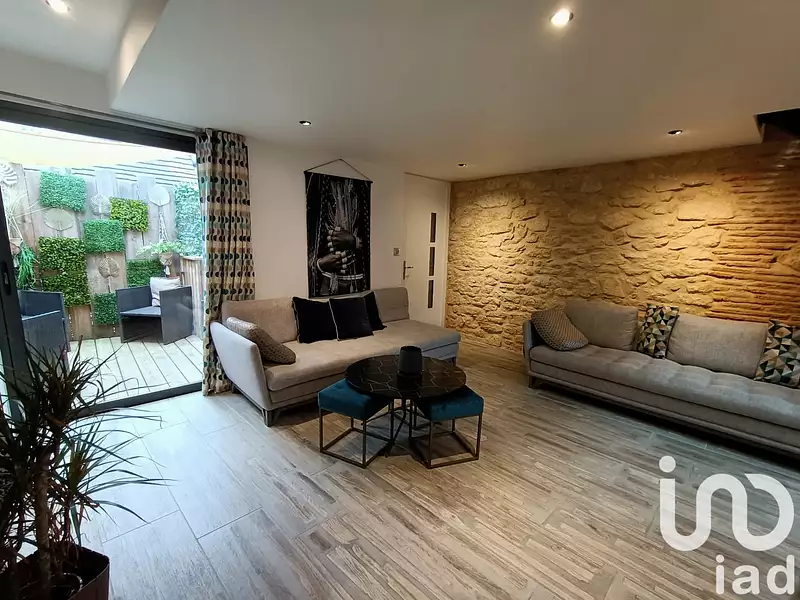 Immeuble, 180 m²