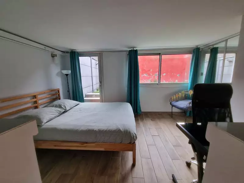 Immeuble, 200 m²