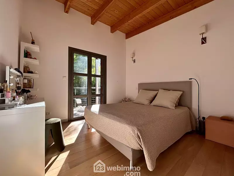 Maison, 165 m²