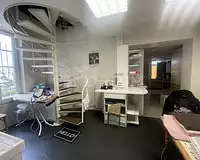 Immeuble, 220 m²