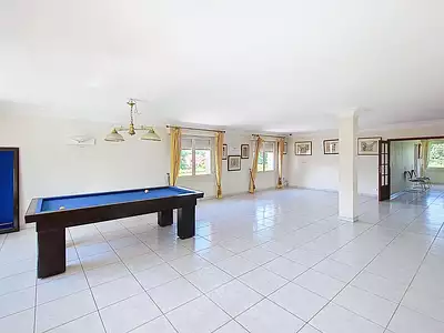 Maison, 300 m²