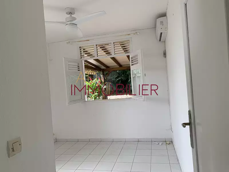 Maison, 104,96 m²