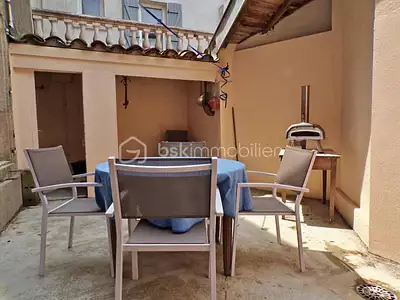 Maison, 256 m²