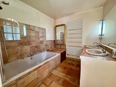 Maison, 274 m²