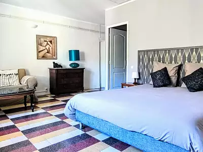 Maison, 904 m²