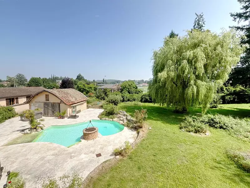 Maison, 277 m²
