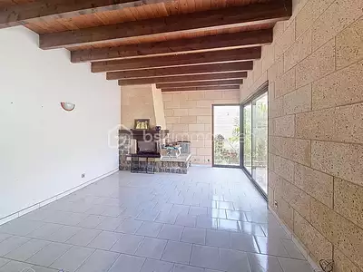 Maison, 180 m²