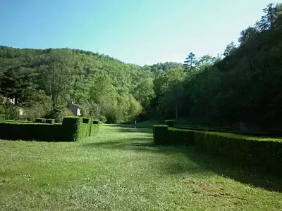 Maison, 1 700 m²