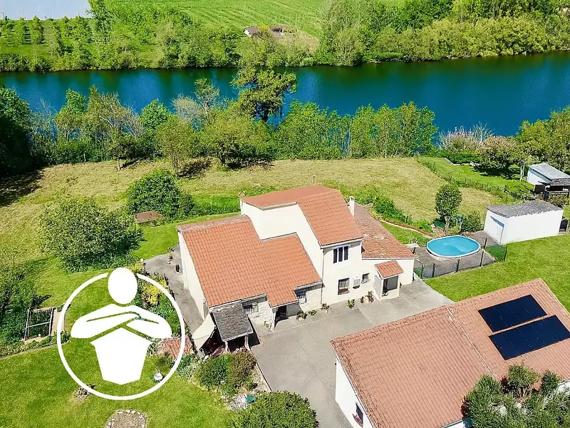 Maison, 157,08 m²