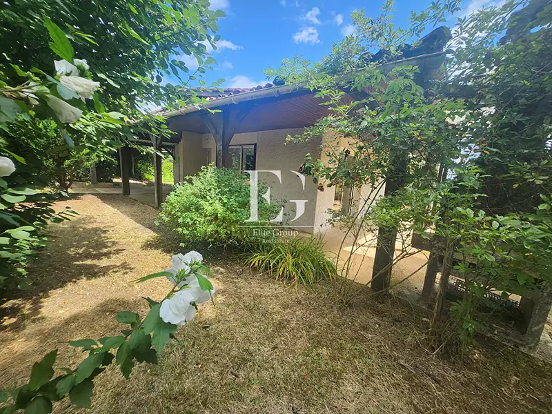 Maison, 102 m²