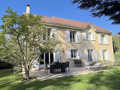 Maison, 180 m²