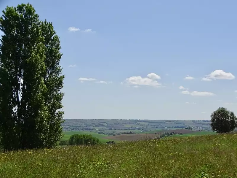 Terrain, 3 048 m²
