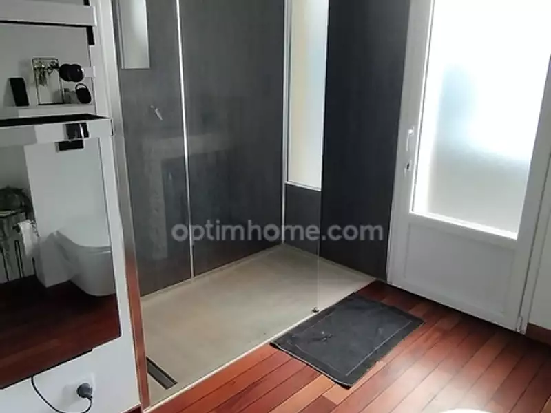 Maison, 157 m²