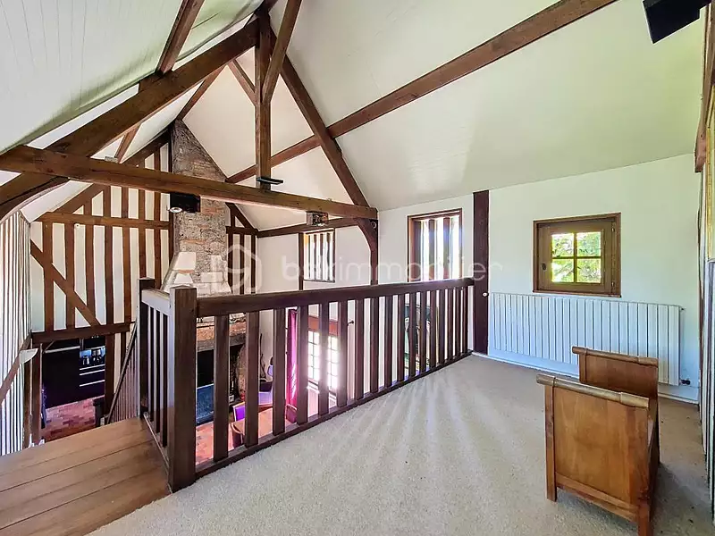 Maison, 255 m²