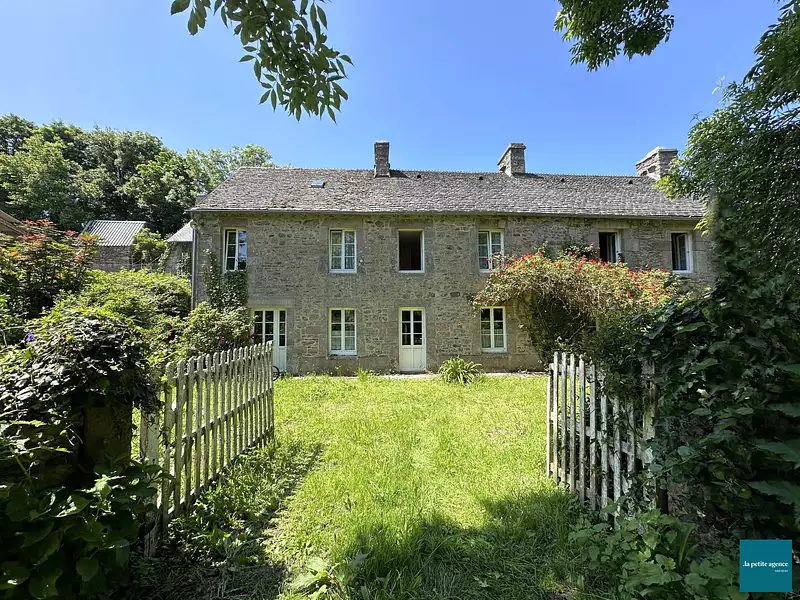 Maison, 170 m²