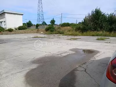 Terrain, 1 200 m²