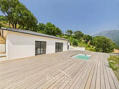 Maison, 132 m²