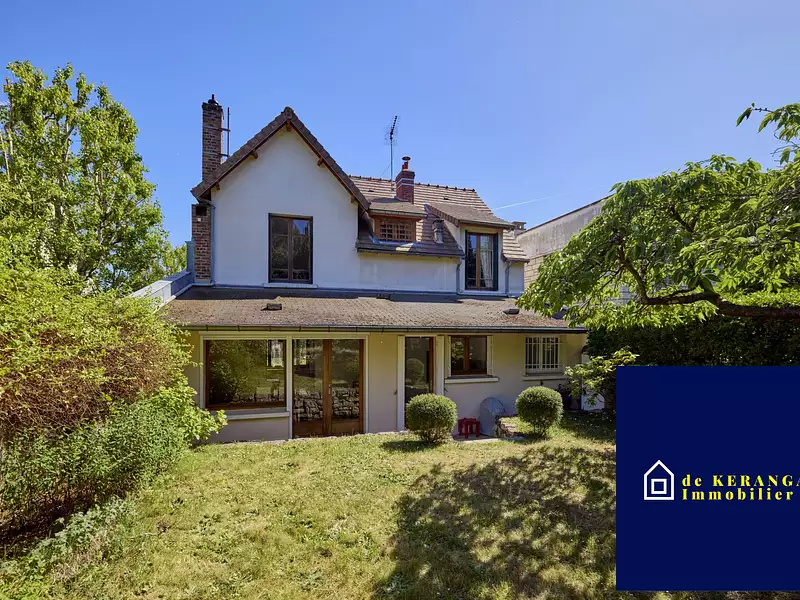 Maison, 143 m²