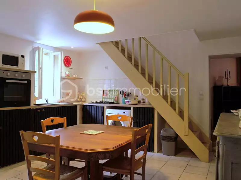 Maison, 230 m²