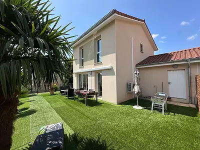 Maison, 89 m²