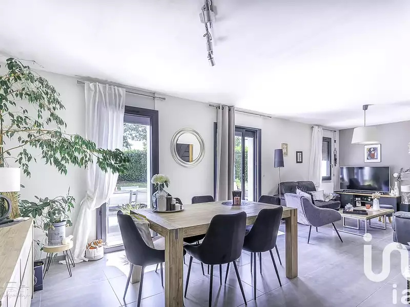 Maison, 113 m²