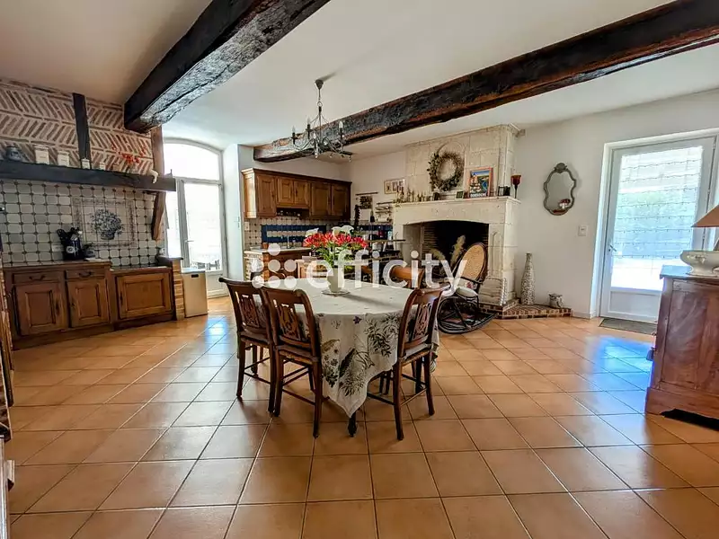 Maison, 175 m²