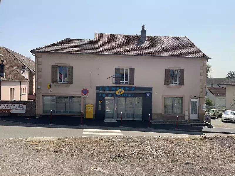 Immeuble, 130 m²