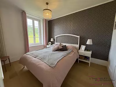 Maison, 280 m²