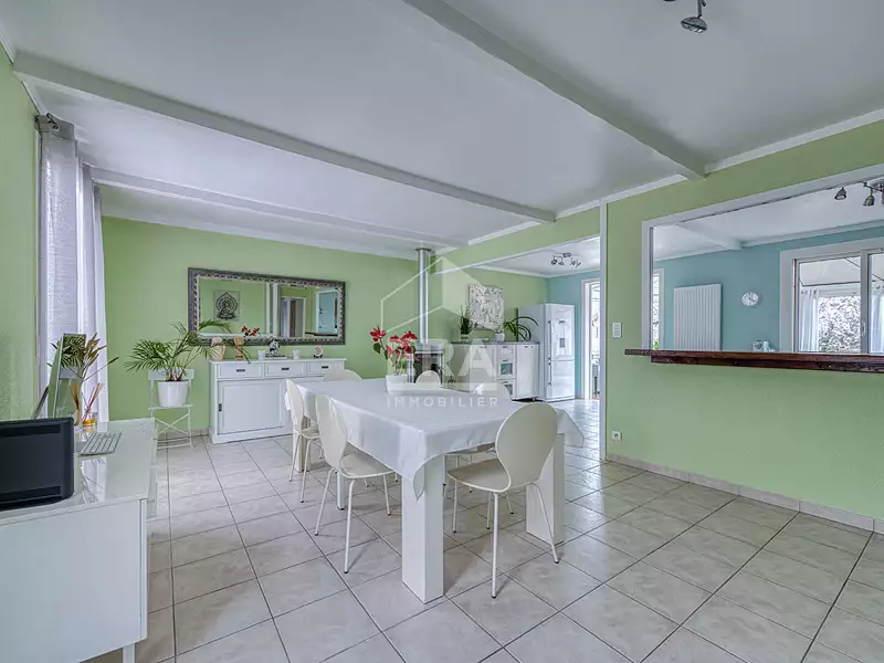 Divers, 166 m²