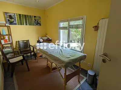 Maison, 242 m²