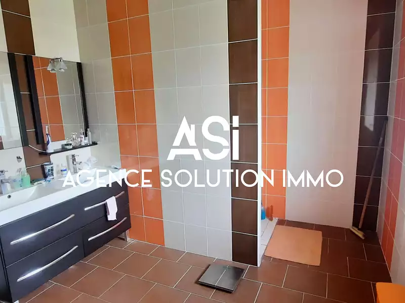 Maison, 300 m²